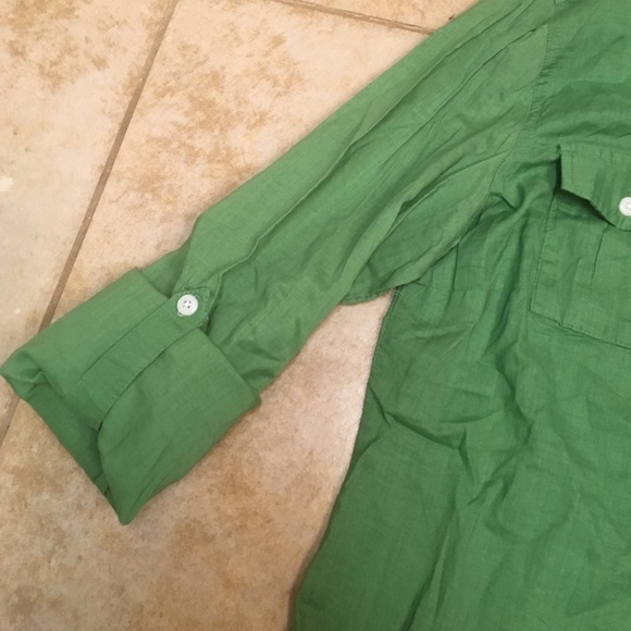 Old Navy button shirt - Picture 2 of 4