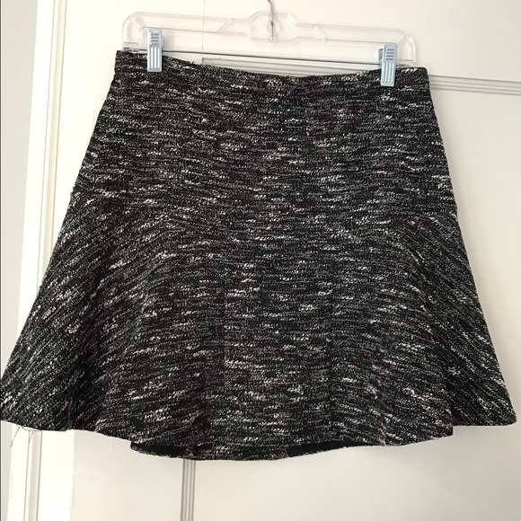 J. Crew Dresses & Skirts - J Crew black and white tweed flared skirt size 4