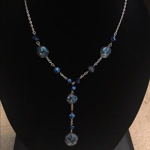 Elegant crystal necklace