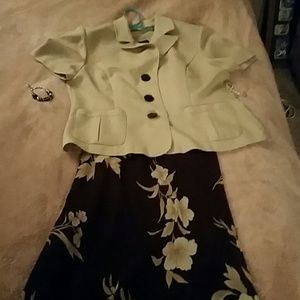 Studio 1 sleeveless dress with jacket