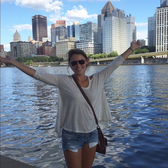 Meet your Posher, Eliese