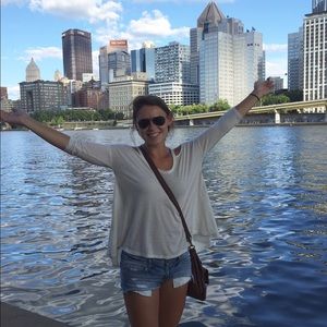 Meet your Posher, Eliese