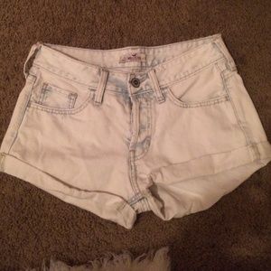 Hollister high waisted shorts