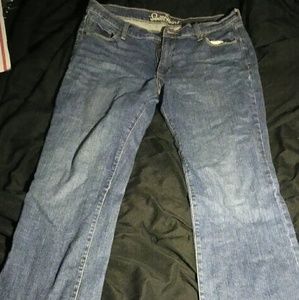 Cute basic casual jeans!