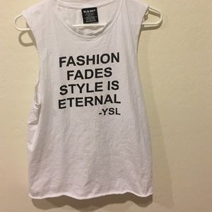 Cute sleeveless tee blq.mkt