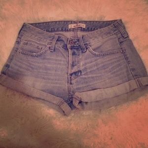 Hollister high waisted shorts
