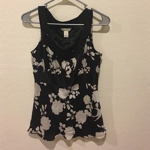 White House black market blouse