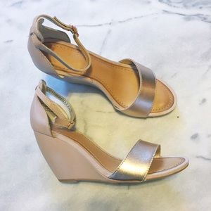 Seychelles "Thyme" rose gold leather wedges