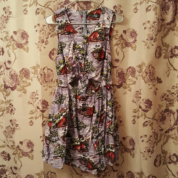 Cutout fit and flare