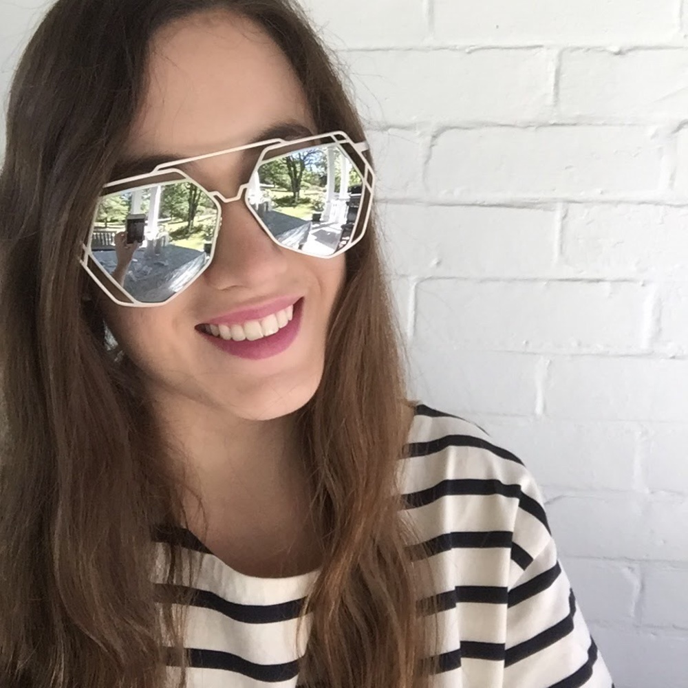 "Charlotte" Sunglasses || Silver Mirror Geometric - Picture 4 of 7