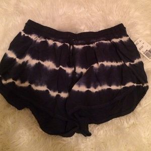 Forever 21 woven shorts