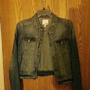 Jean Jacket never been worn no trades price final
