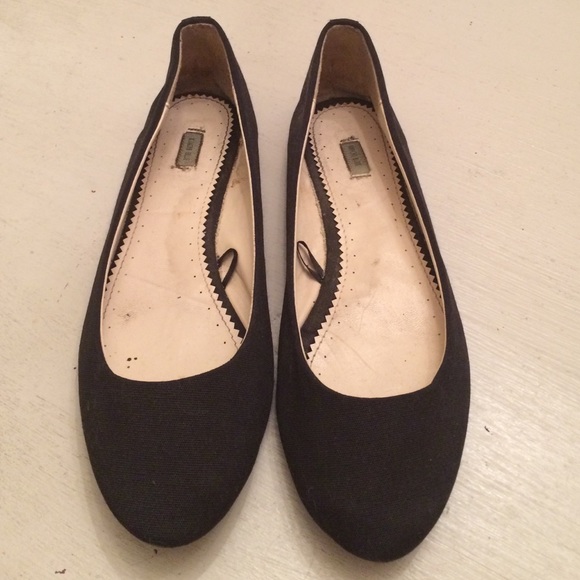 Kimchi blue flats