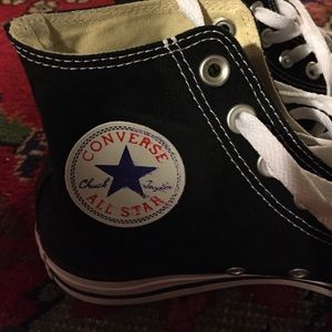 High top converse! Size 8.5
