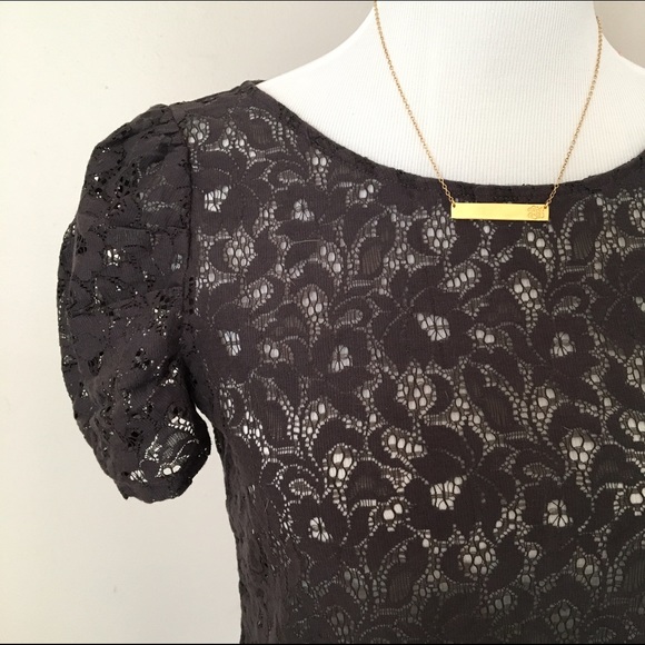 ⭐️The Limited Lace Top