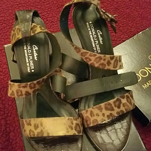 Donald Pliner heels