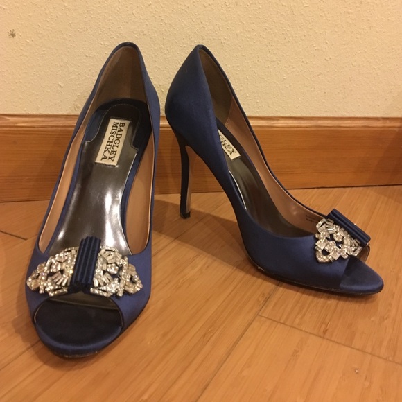 👠Make me an offer! 👠Badgley Mischka Peeptoe pump