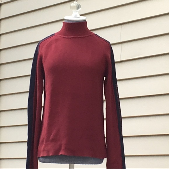 ♥️NEW!♥️Donna Karan Sweater - Picture 1 of 5