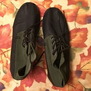 Black leather and army green swade toms