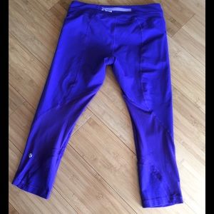 LULULEMON RUN INSPIRE PURPL& BLUE CROPS