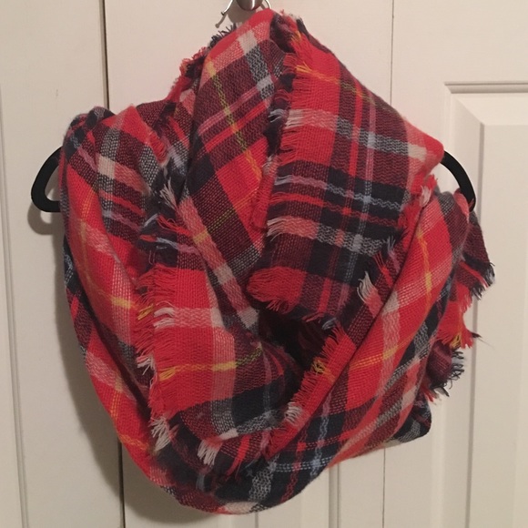 American Eagle Outfitters Accessories - Oversized American Eagle Plaid Blanket Scarf