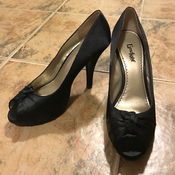 Black peep toe heels