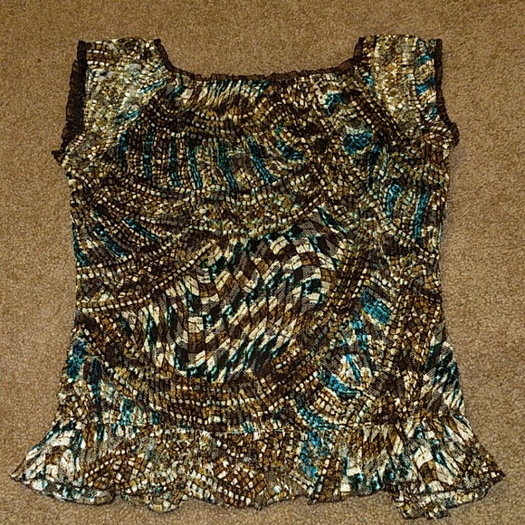 Beautiful blouse - Picture 2 of 4