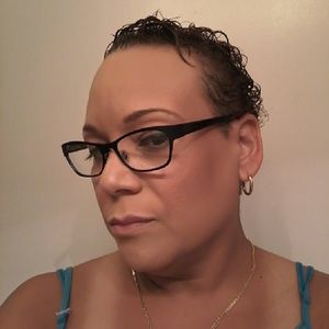 Meet your Posher, VNESSONEARTH