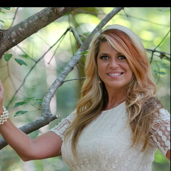 Meet your Posher, Christi