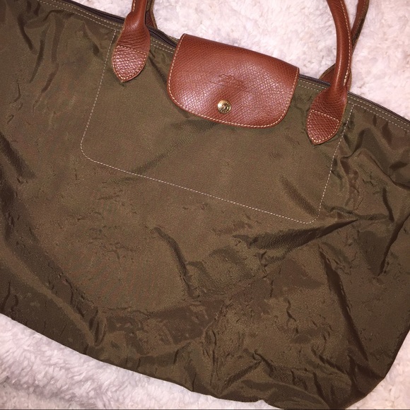 SOLD Longchamp Large Le Pliage Tote
