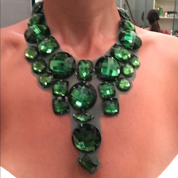 Fashionable necklace