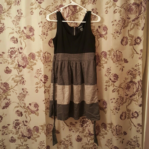 Color block dress