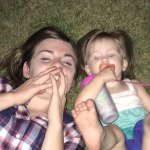 Meet your Posher, Chloe