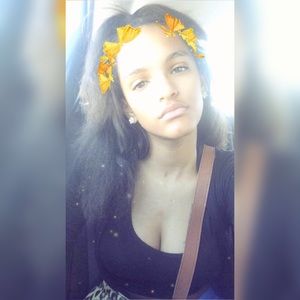 Meet your Posher, Jazmine