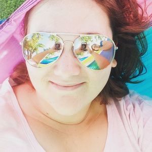 Meet your Posher, Katy