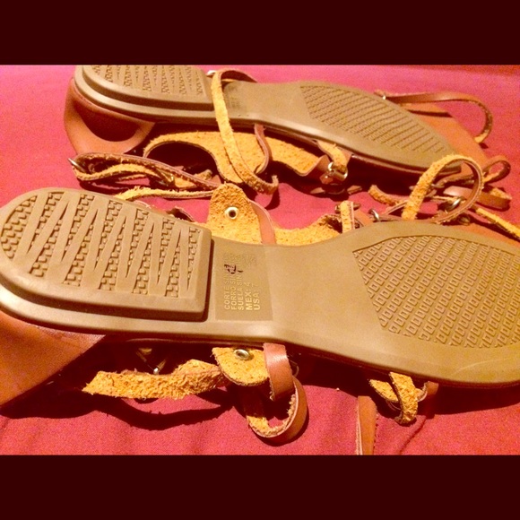 Roman sandels size 7