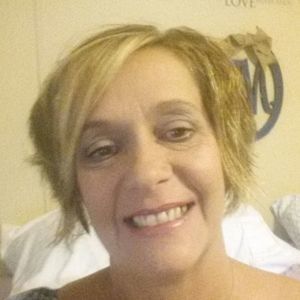 Meet your Posher, Connie