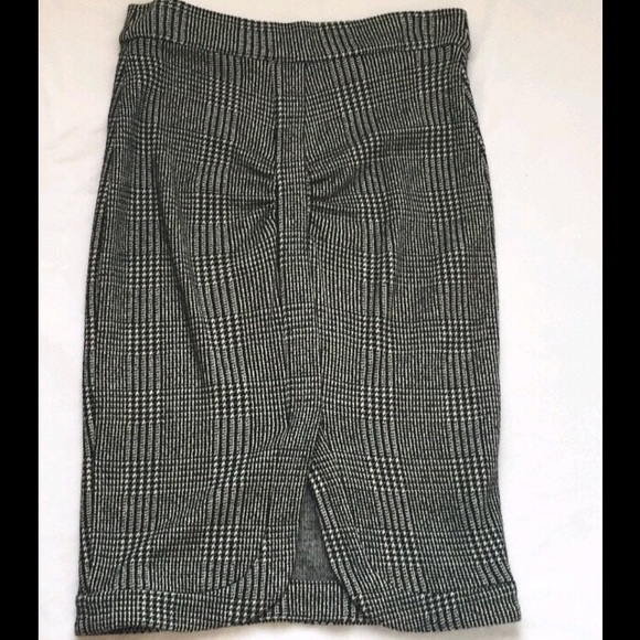Diane von Furstenberg Houndstooth Pencil Skirt - Picture 5 of 6