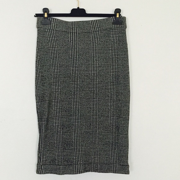 Diane von Furstenberg Houndstooth Pencil Skirt - Picture 2 of 6