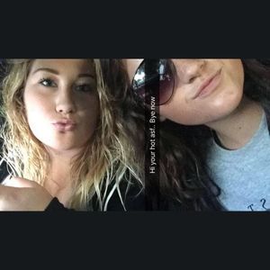 Meet your Posher, Ellie