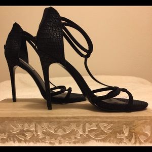 Steve Madden Strappy Black Leather Snakeskin Heels