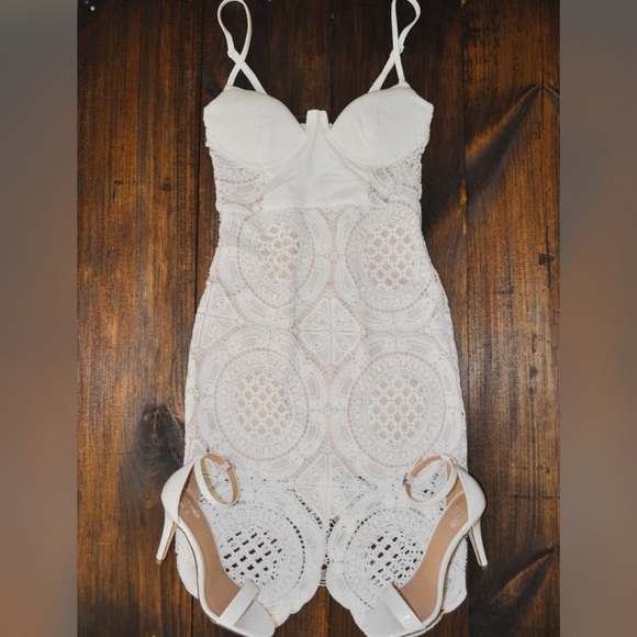 White Sexy Dress - Picture 2 of 4