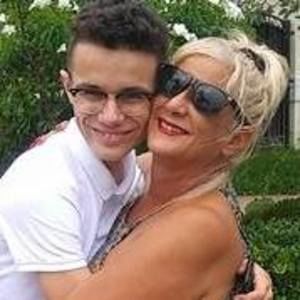 Meet your Posher, Amnery