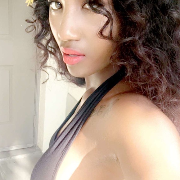 Meet your Posher, Brandi