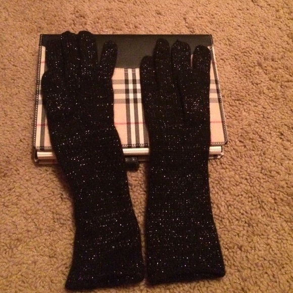 Candie's gloves - Picture 2 of 3