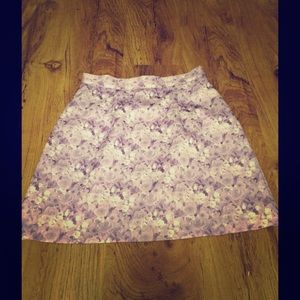 Purple and white printed skirt