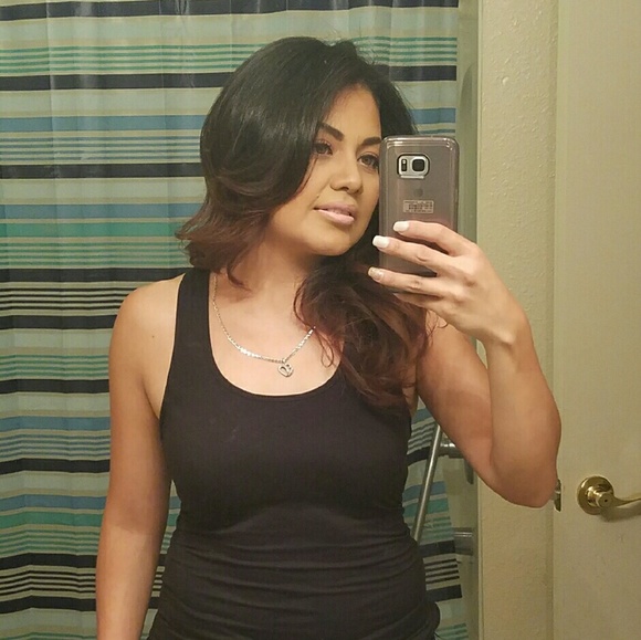 Meet your Posher, Dulce