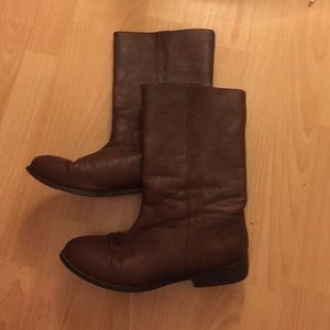 Old Navy Brown mid calf boot