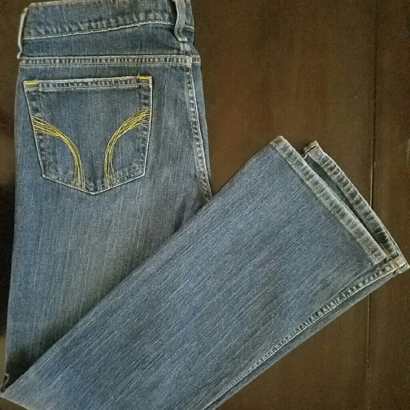 Hollister jeans size 9 reg