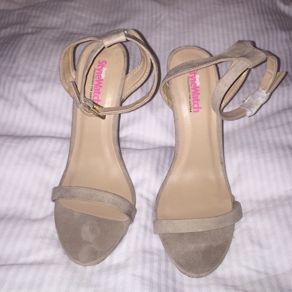 Tan heels